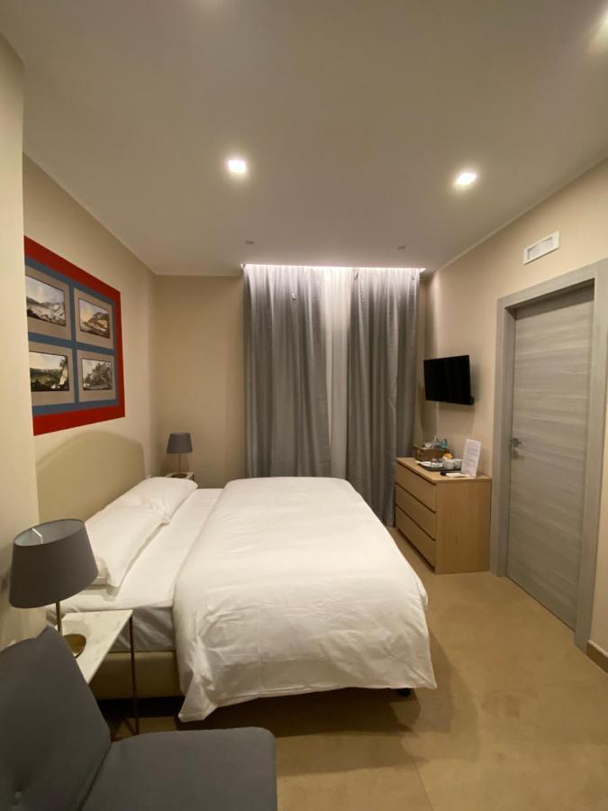 Mdc Luxury Rooms Napoli Ngoại thất bức ảnh